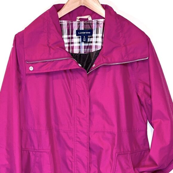 New Lands’ End Back pleated All Weather Pink Coat Womens Sz S 6/8 - Picture 8 of 10